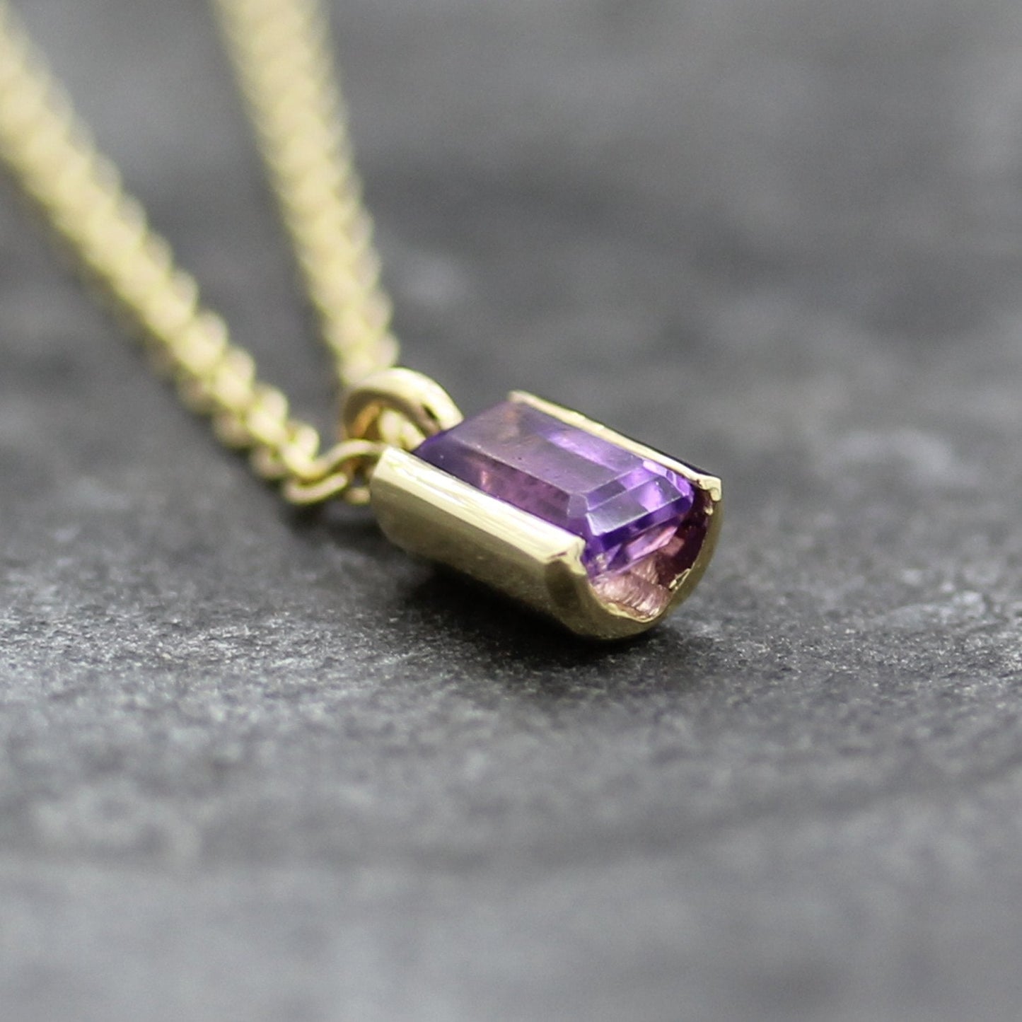 JS Amethyst Flute Pendant Mini