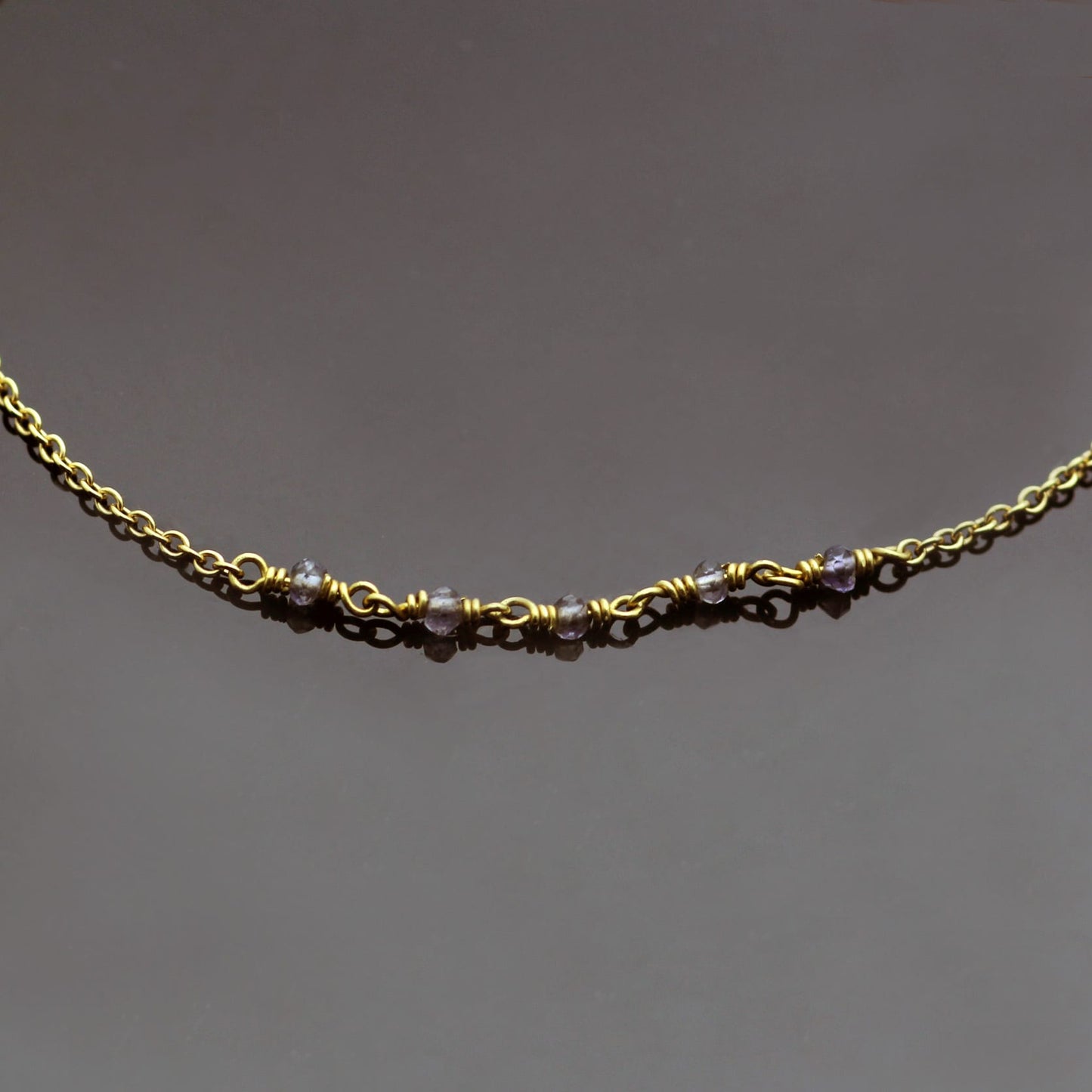 LOLITE & 18CT YELLOW GOLD CORCOS BRACELET