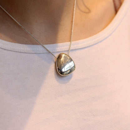JS Midi Pebble Pendant Medium Silver