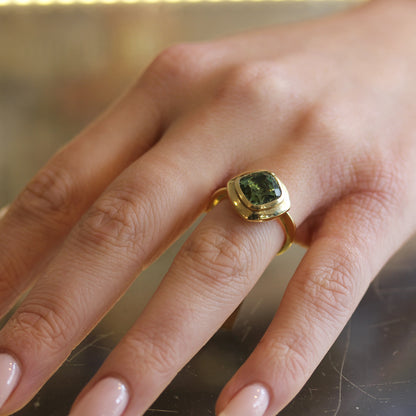 JS Yellow Gold & Tourmaline Crystalo Ring