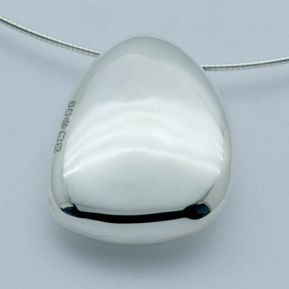 JS Midi Pebble Pendant Medium Silver